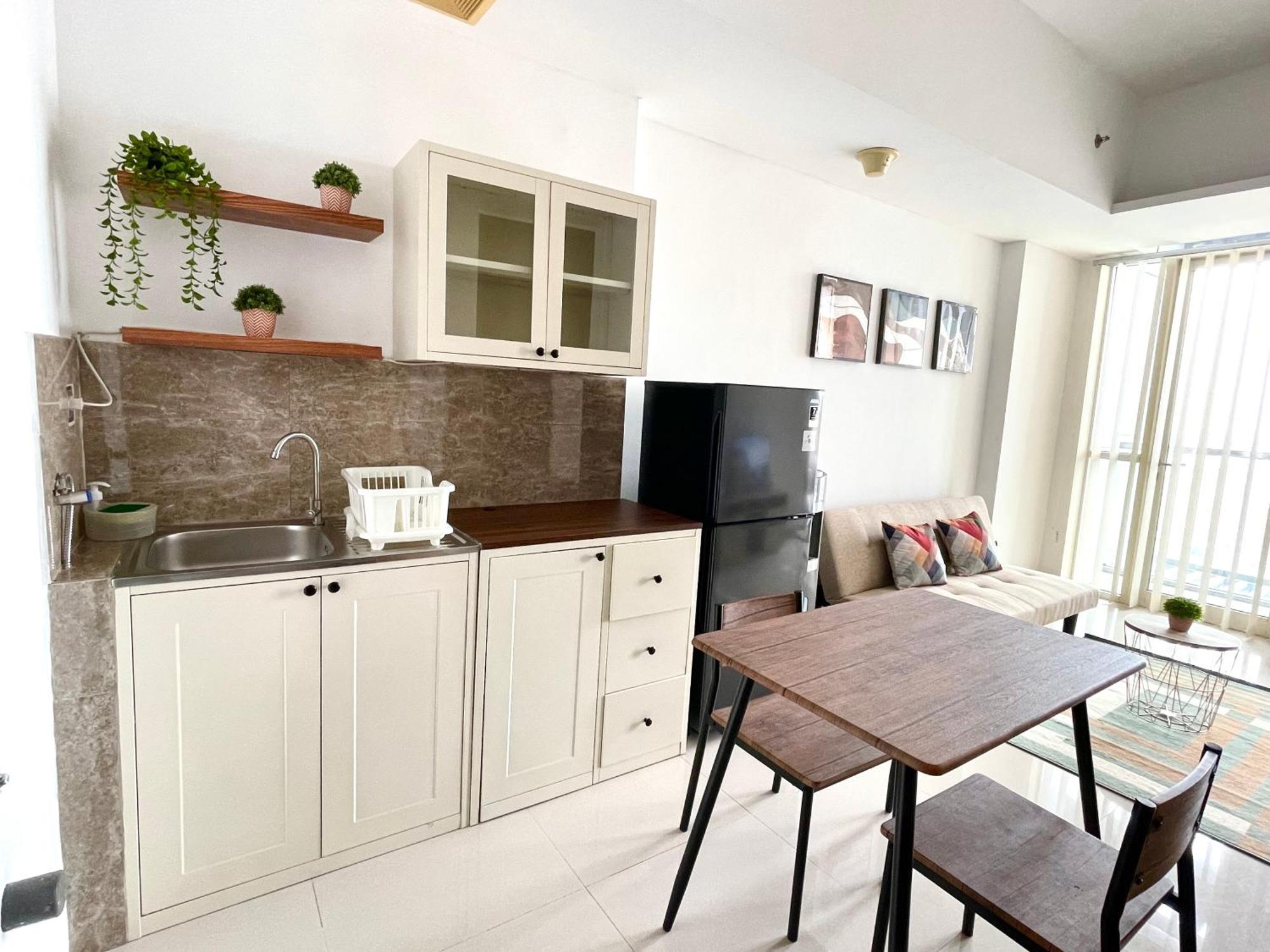 2Br The Linden Apartment, Marvel City Mall, Apartemen Pusat Kota Surabaya Exterior foto